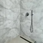 Agora Sea View Apartman Saranda