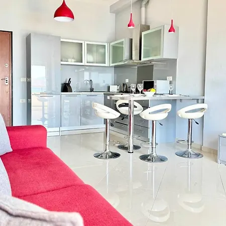 Agora Sea View Apartman