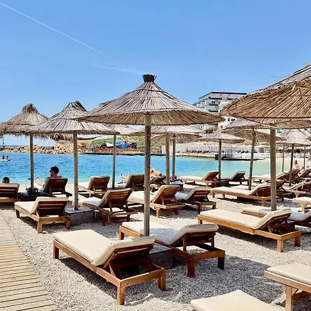 Agora Sea View *