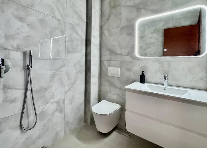 Agora Sea View * Sarandë